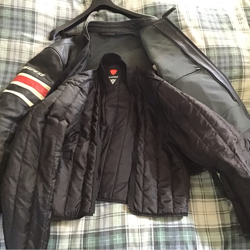 Dainese Armored leather motorcycle jacket, size 58 XL - Picture 6 of 16